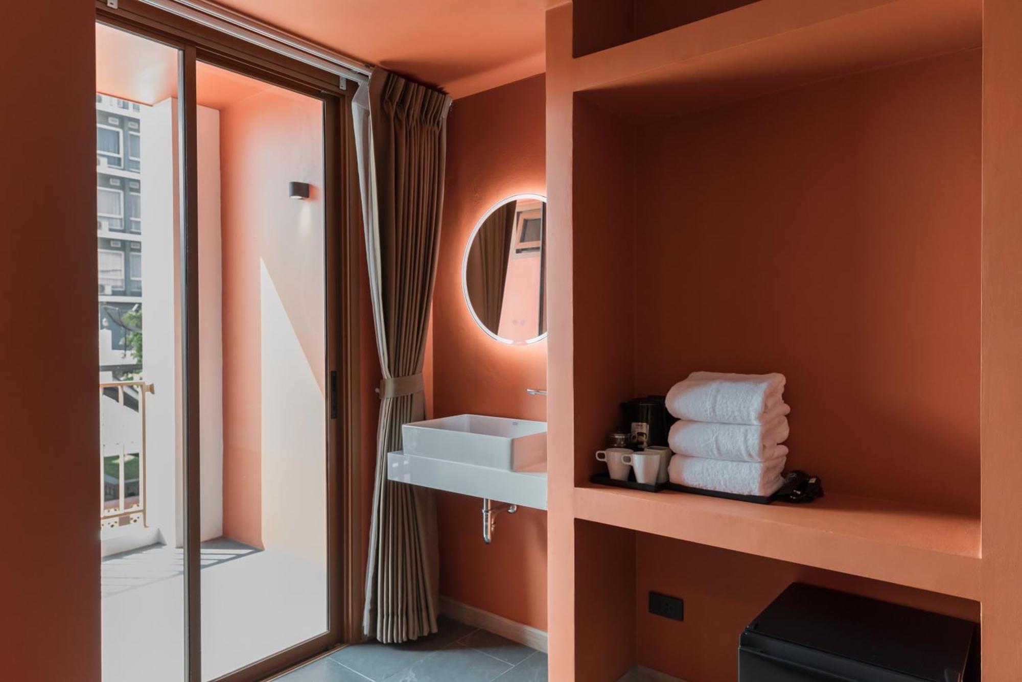 Blu Monkey Hub And Hotel Bangsaen 외부 사진